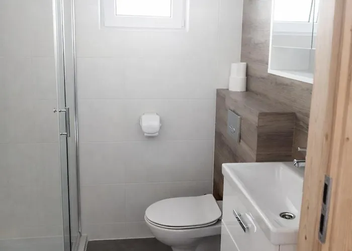 Topolanka מילנקו